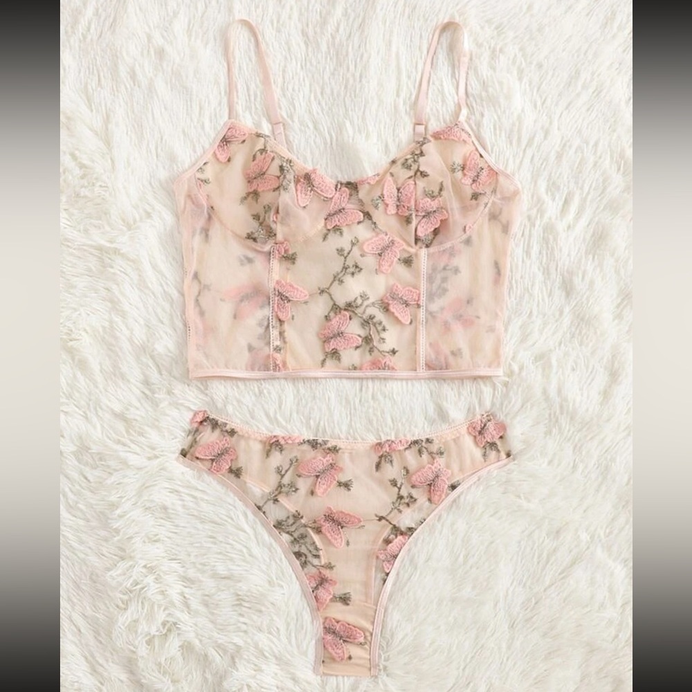SHEIN Mesh Butterfly Lingerie Set - Size 2X
